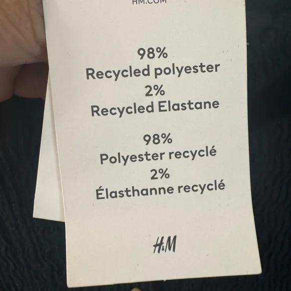 H&M Black Sleeveless Mandarin Collar Button Down - Picture 4 of 4